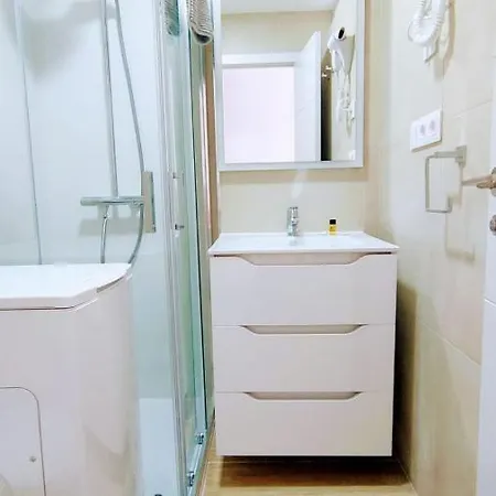 Pequeno Y Acogedor 4th Apartamento *